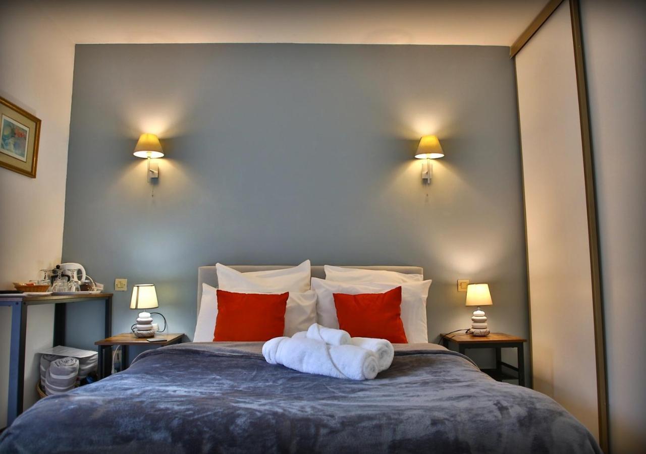Beau Vallon - Gite Et Chambres D'Hotes Pyrenees-Mediterranee - Pays Catalan Sahorre Exterior foto