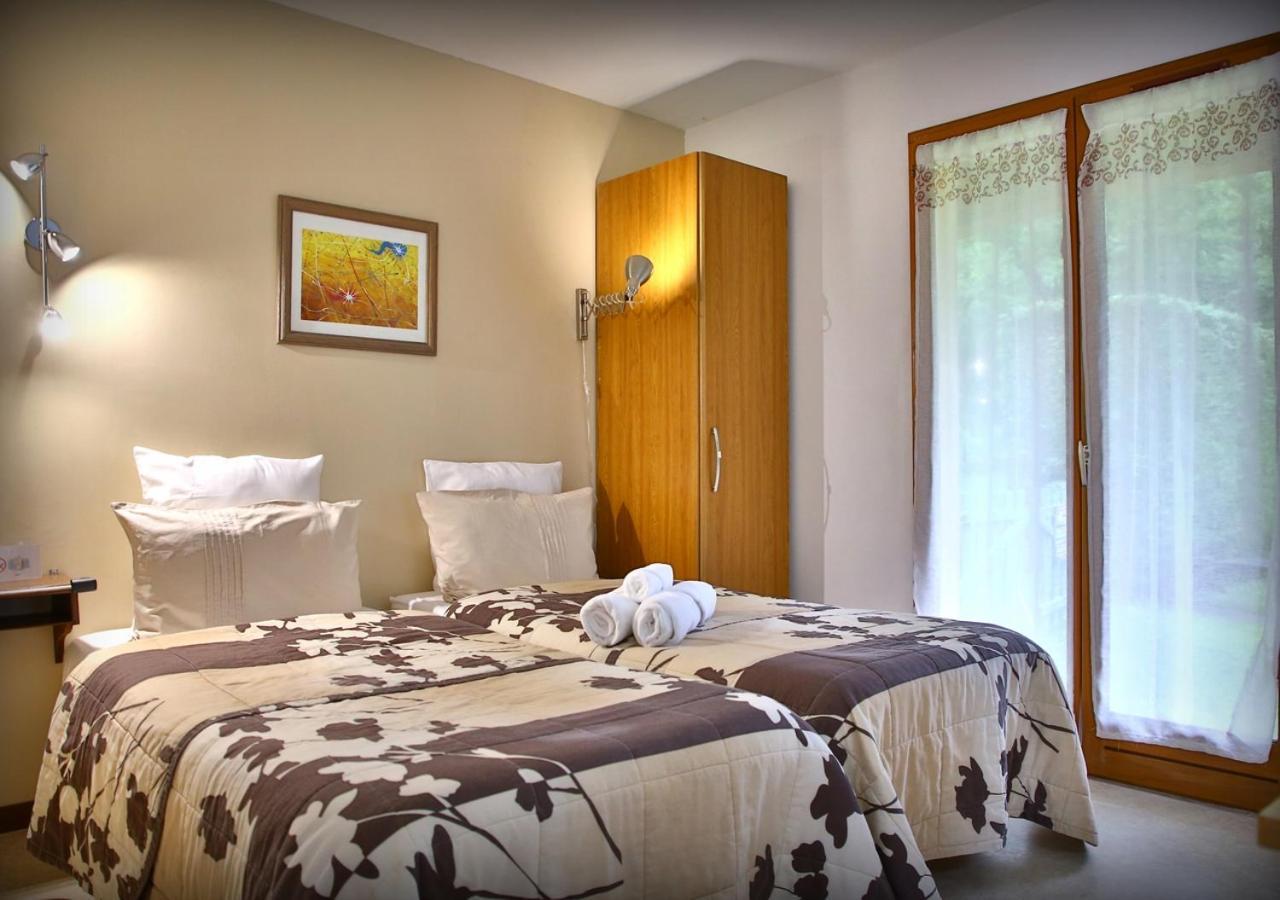 Beau Vallon - Gite Et Chambres D'Hotes Pyrenees-Mediterranee - Pays Catalan Sahorre Exterior foto